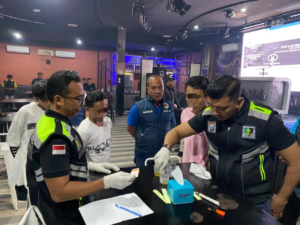 Polres Sumenep Razia Tempat Hiburan Malam, Amankan Dua Pemuda Positif Narkoba
