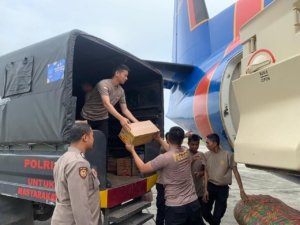 Polri Kembali Salurkan 2,1 Ton Bantuan Logistik ke Aceh Tengah
