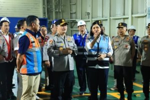 Polri dan Pelni Kirim Bantuan ke Aceh, Sumut, dan Sumbar