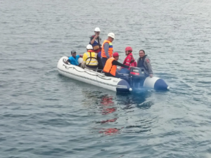 Amankan Pasokan Listrik Nataru, Polres Probolinggo Patroli Laut di Paiton