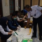 Jamin Keselamatan Nataru, KAI Daop 9 Jember Gelar Tes Urin Mendadak