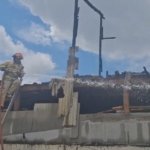 Diduga Korsleting, Mess Karyawan Rumah Makan di Jember Ludes Terbakar