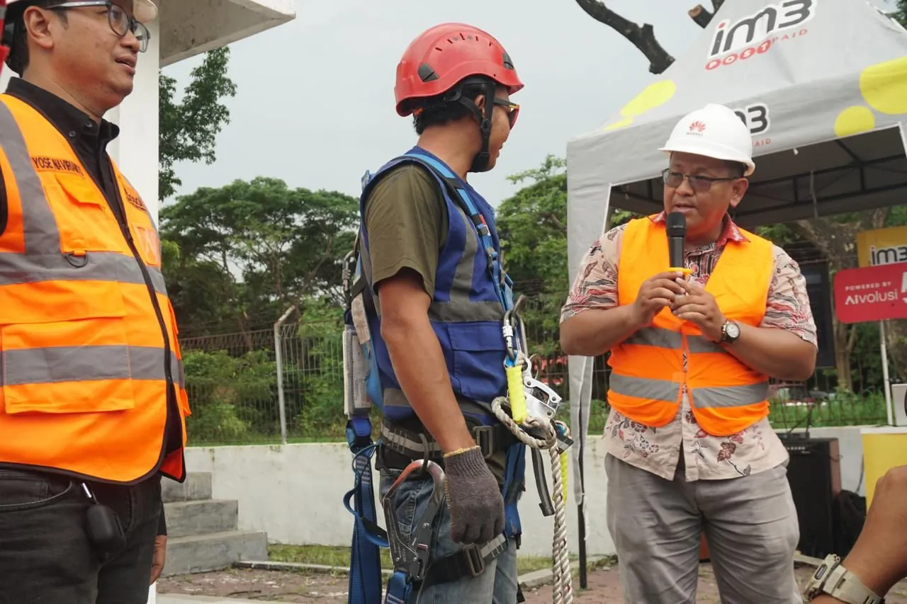 Indosat Jamin Jaringan Andal di Jawa Timur Selama Libur Nataru