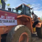 Kapolri Kirim Alat Berat, Percepat Pemulihan Fasilitas Umum Pasca-Banjir di Pidie