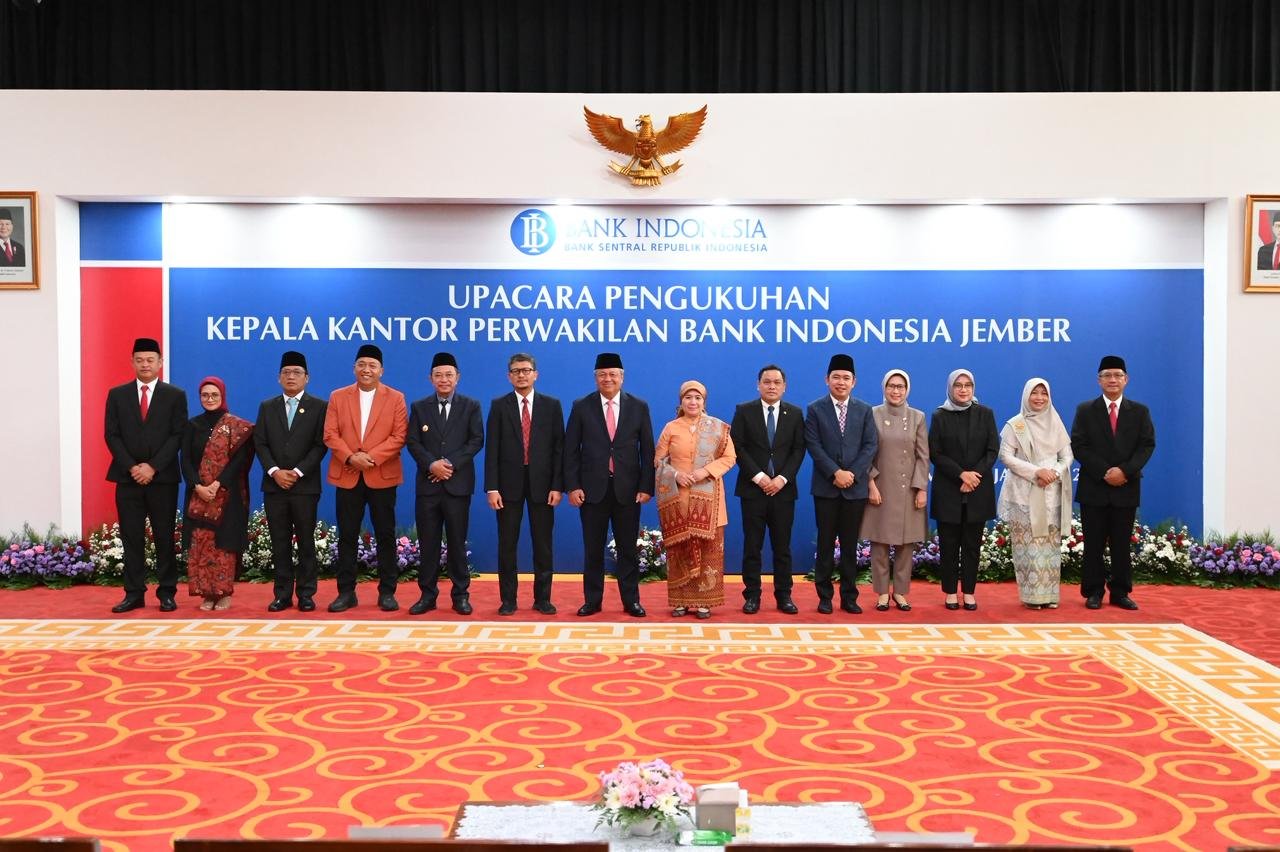 Gubernur Bank Indonesia Kukuhkan Iqbal Reza Nugraha Pimpin BI Jember