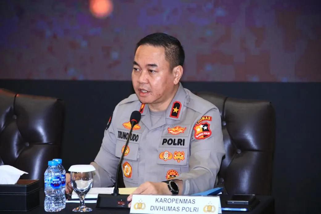 MK Tolak Gugatan Uji Materi Rangkap Jabatan Anggota Polri