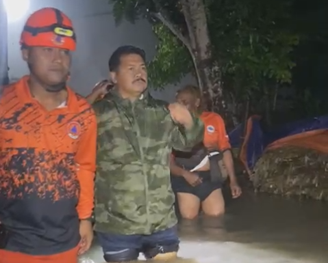 Kali Clutak Meluap, Puluhan Rumah di Wuluhan Jember Terendam Banjir