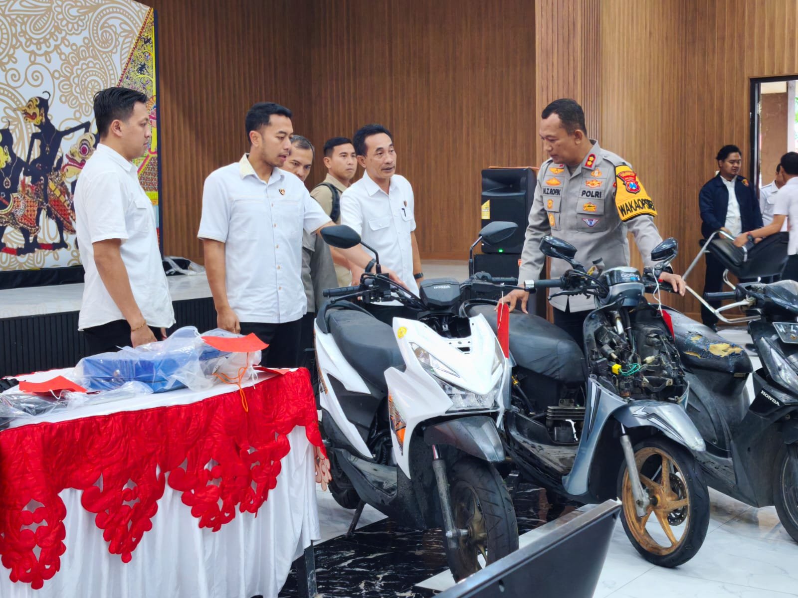 Polresta Sidoarjo Tangkap Tiga Penipu Motor Modus Minta Tolong