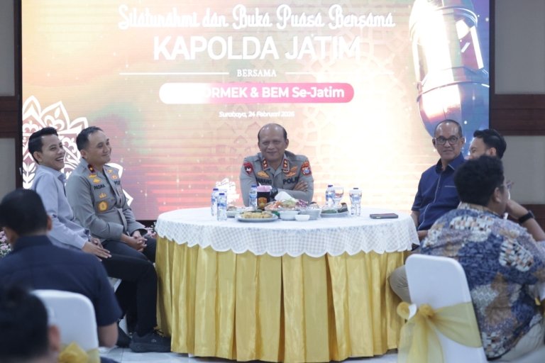 Kapolda Jatim Ajak Mahasiswa Perkuat Sinergi Jogo Jatim Melalui Buka Bersama