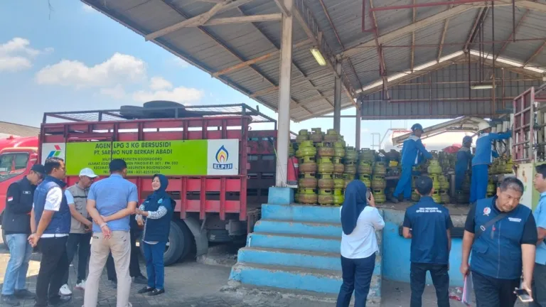 Polres dan Pemkab Bojonegoro Sidak Pangkalan LPG Antisipasi Kelangkaan