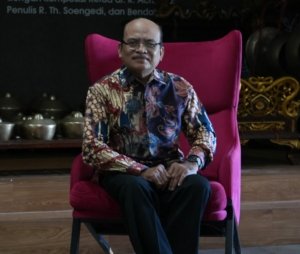 Kisah Unik Prof. Bambang Marhaenanto Rintis Otomasi Pertanian di FTP UNEJ