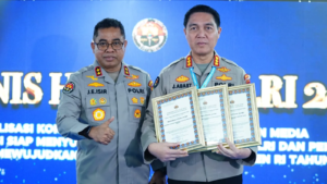 Bidhumas Polda Jatim Sabet Tiga Penghargaan Nasional di Rakernis Humas Polri