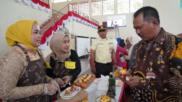 DWP Polije Angkat Tape Singkong Jadi Kuliner Kreatif Bernilai Ekonomi