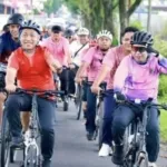 Gus Fawait Kayuh Sepeda Ontel Bersama ASN Guna Perkuat Solidaritas Birokrasi