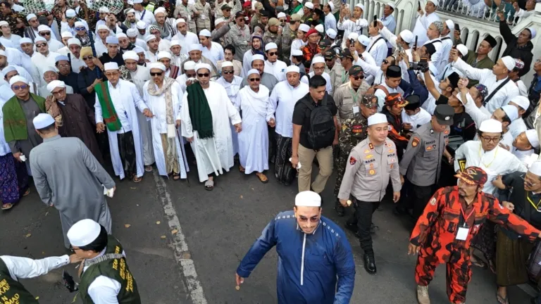 Polres Gresik Terjunkan Ratusan Personel Amankan Haul Habib Abu Bakar