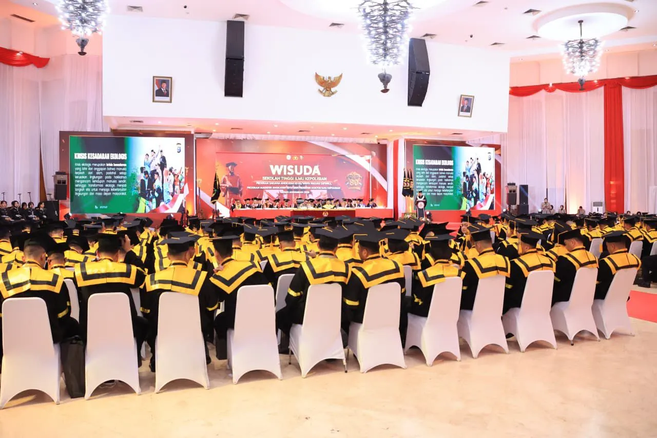 STIK Wisuda 289 Lulusan Ilmu Kepolisian
