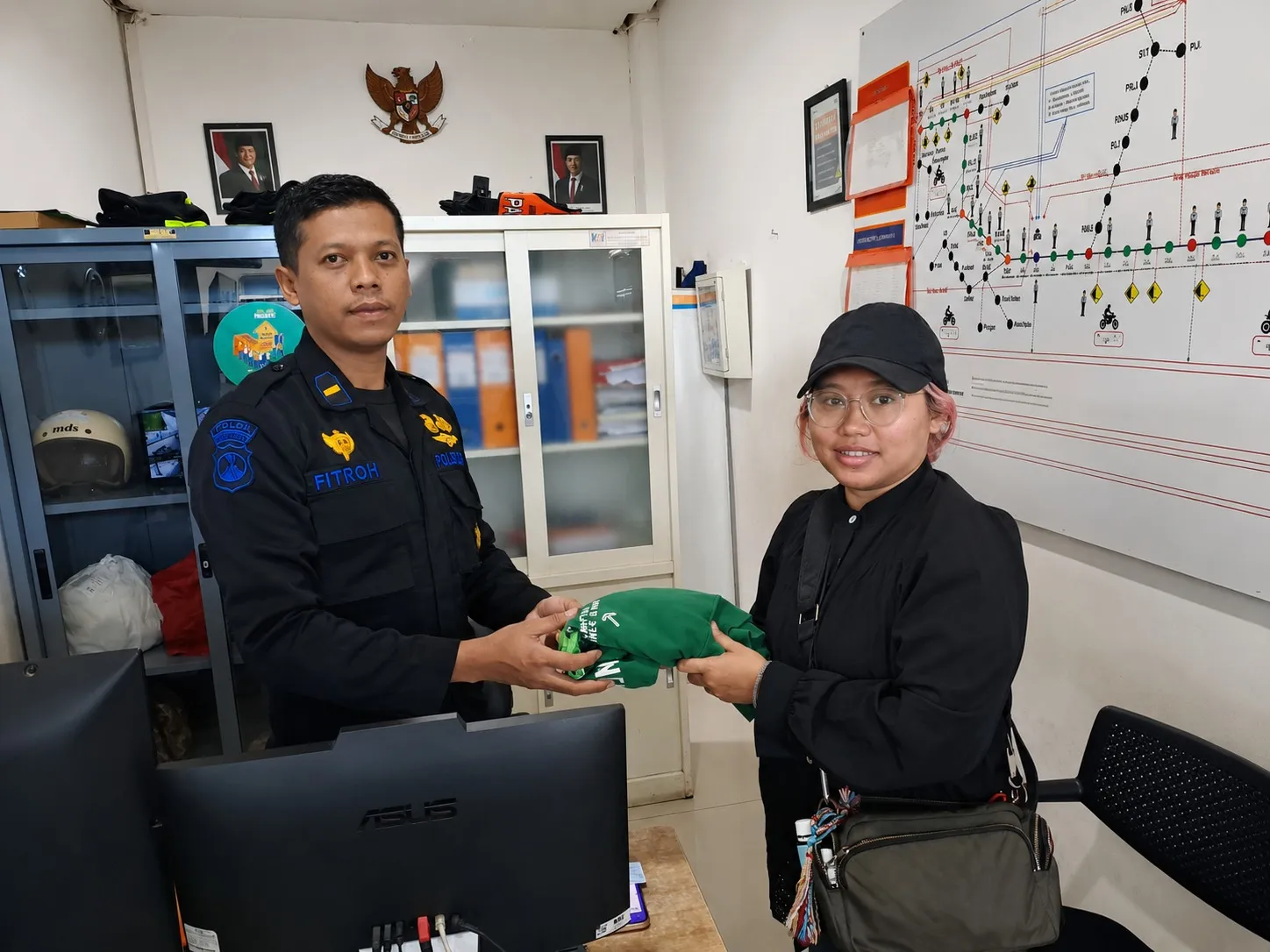 Petugas Amankan Ratusan Barang Penumpang Kereta Api