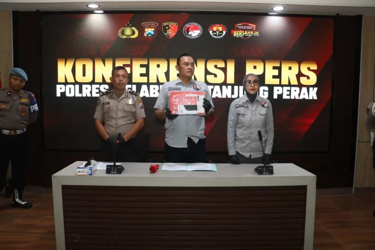 Polres Tanjung Perak Bongkar Jaringan Sabu Aplikasi Zangi