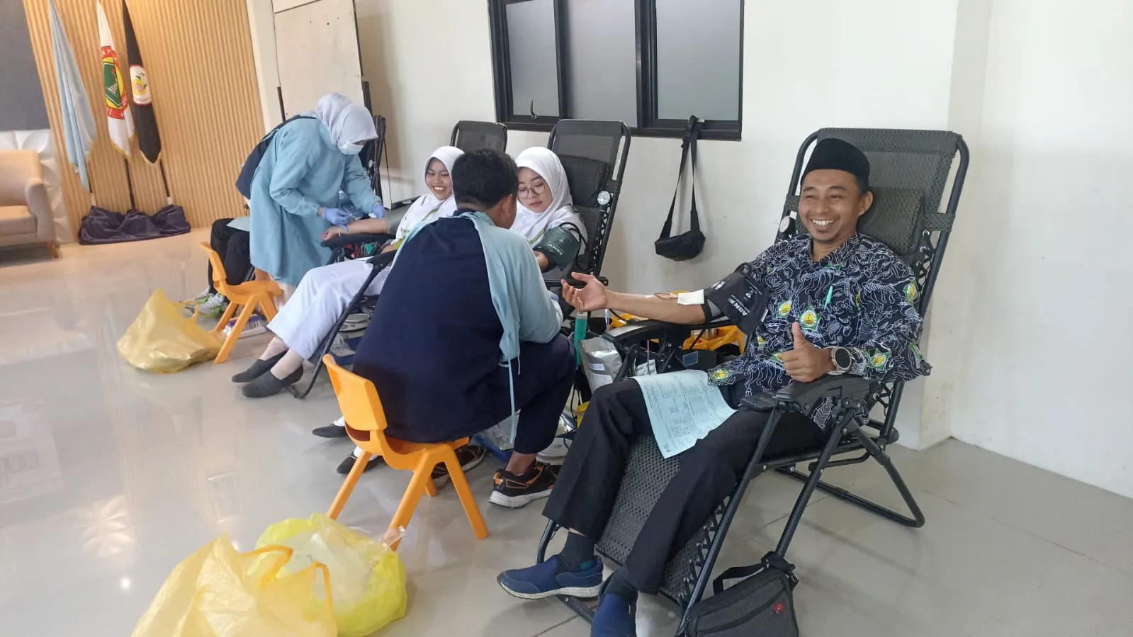 STIKES Bhakti Al Qodiri Jember Gelar Donor Darah