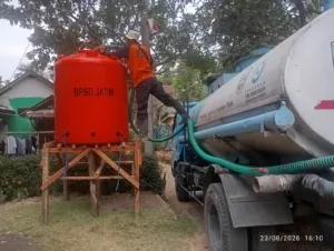 Perumdam Tirta Pandalungan Salurkan 535 Ribu Liter Air Bersih Atasi Kekeringan di Jember