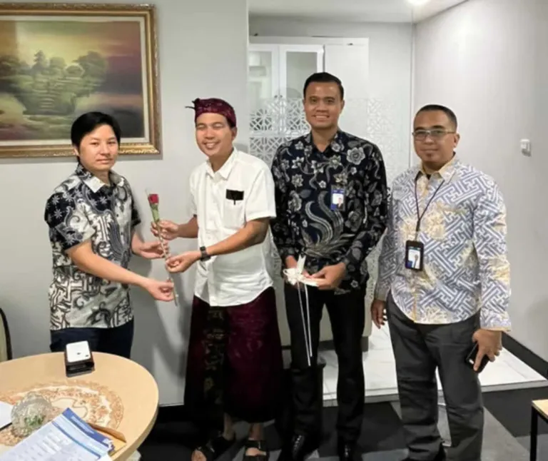 BRI BO Cempaka Mas Sambut Nasabah dengan Hangat dan Penuh Kekeluargaan