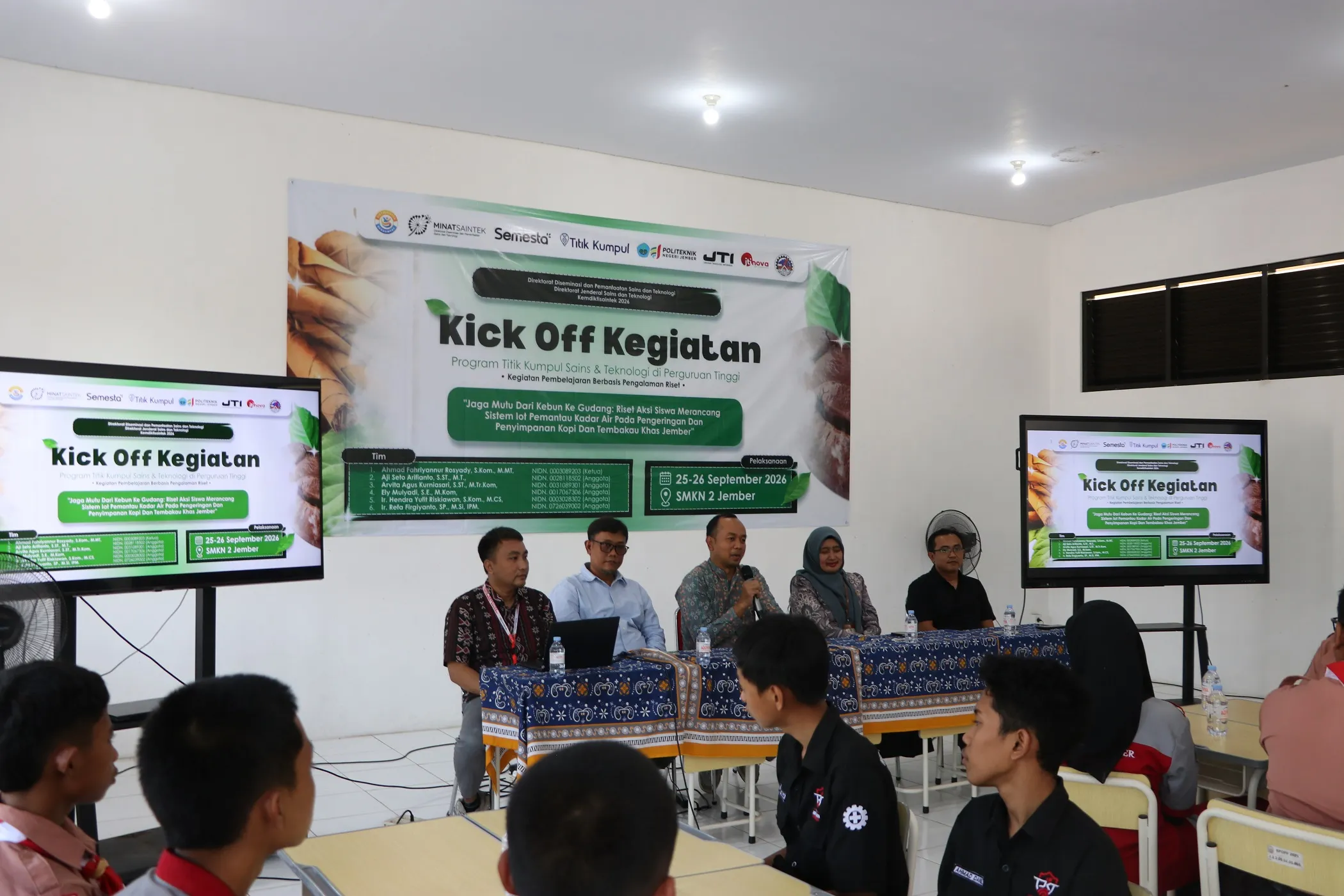 Polije dan SMKN 2 Jember Kolaborasi Rancang IoT Pengering Kopi