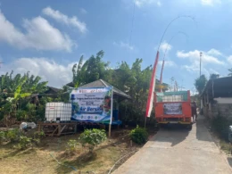 Penuhi Kebutuhan Warga Terdampak Kemarau, PTPN I Regional 5 Salurkan Bantuan Air Bersih di Malang