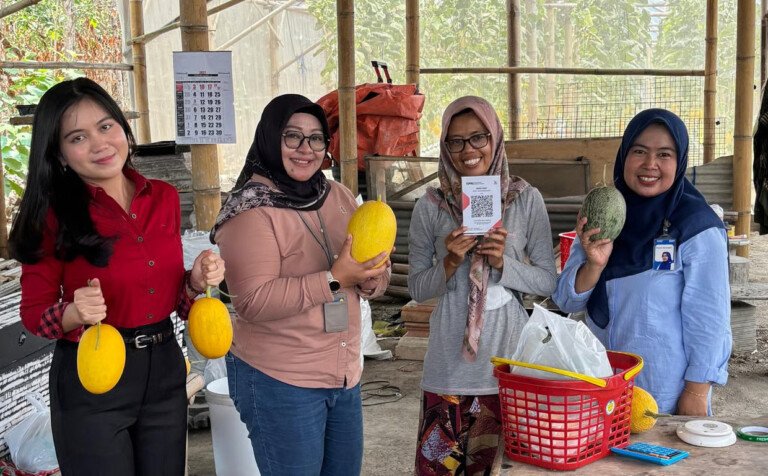 BRI Branch Office Klaten Hadirkan Kemudahan Transaksi QRIS di Rindu Farm Wisata Petik Melon