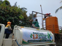 Baznas dan PMI Jember Salurkan Air Bersih ke Wilayah Kekeringan Selama 12 Hari