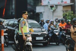 Kapolda Jatim Pantau Langsung Pelayanan Lalu Lintas Surabaya