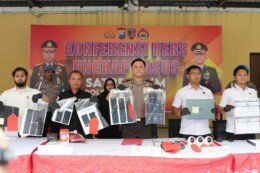 Polresta Sidoarjo Ungkap Penipuan Online Libatkan WNA Vietnam